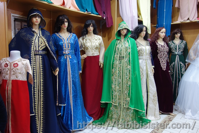 現地人の反応やばし！モロッコの民族衣装を着て旅するメリットとは 